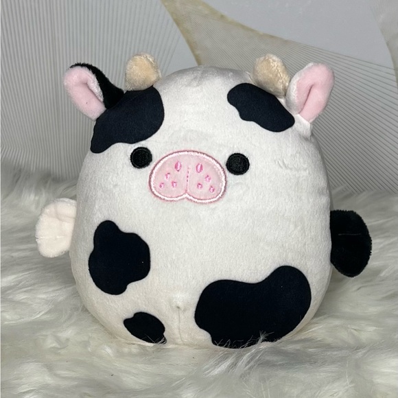 Squishmallow Alita the Seacow 5” NEW - Picture 1 of 2